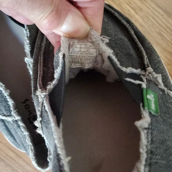 Women's Sanuk Slip Ons - Picture 4 of 5